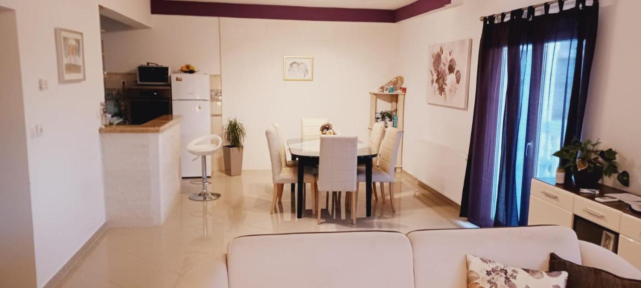 Villa Roza 2 Марина Екстериор снимка