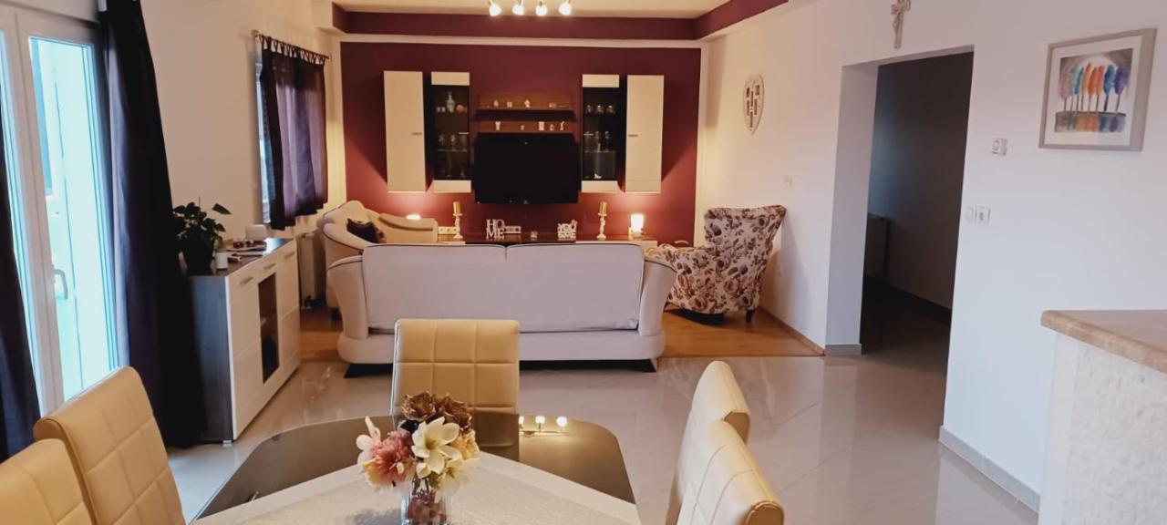 Villa Roza 2 Марина Екстериор снимка